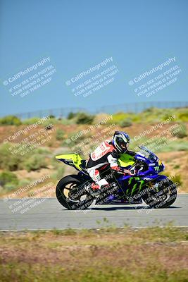 media/Apr-21-2024-TrackXperience (Sun) [[1a8d4e68db]]/Level 1/Session 1 (Turn 2)/